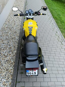Yamaha FZS 600 Fazer - 5