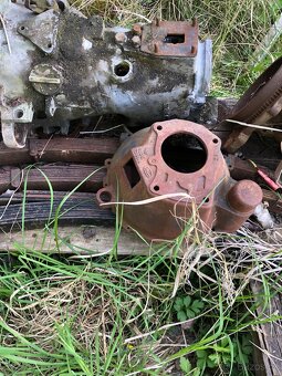 ford cortina motor převodovka díly - 5