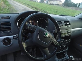 Škoda Yeti 2.0 TDi Ambition 4x4 SUV - 5