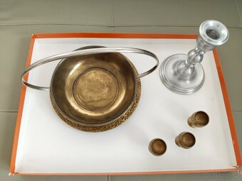 Kovové dekorace z dědictví - 5