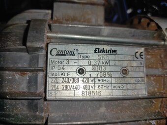 Elektromotor s převodovkou - 5