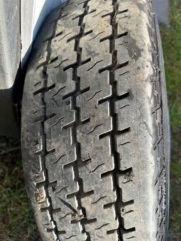 Pneu Pirelli 225/75 R16 C - 5