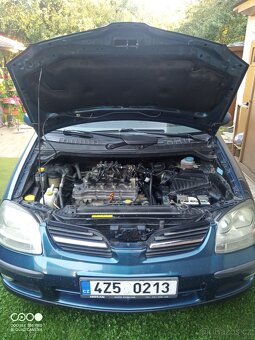Nissan almera Tino 1,8 - 5