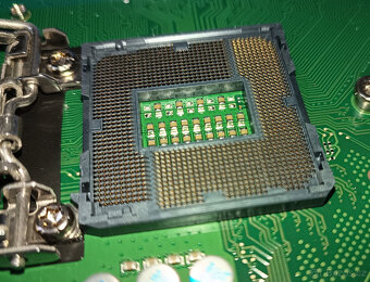 deska Fujitsu D3227-A1 µATX PCIe LGA 1150, zdarma CPU + 8GB - 5