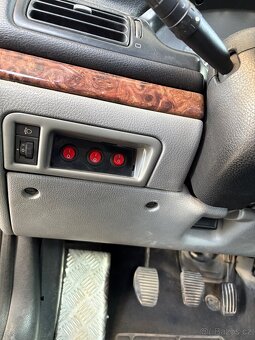 Peugeot 406, gumbalkan - 5
