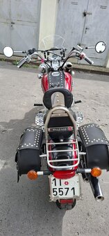 Suzuki VZ 800 Marauder - 5