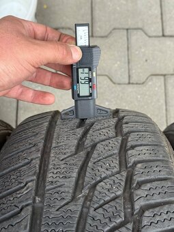 ZIMNÍ PNEU MATADOR 205/55 R16 vzorek 6,5mm - 5