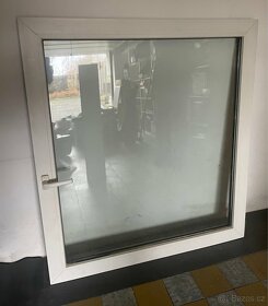 Okno 118 x 147 cm, trojsklo a venkovni roleta - 5