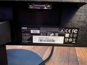 Prodám monitor Aoc E2070S. - 5