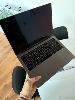 Apple macbook Pro 2017 MPXQ2CZ/A model A1708 - 5