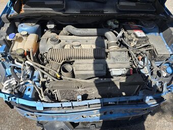 Ford Kuga 2.5T 4x4 - 5