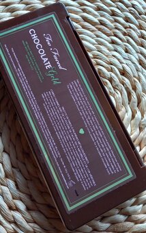 Too Faced paletka očních stínů Chocolate Gold - 5
