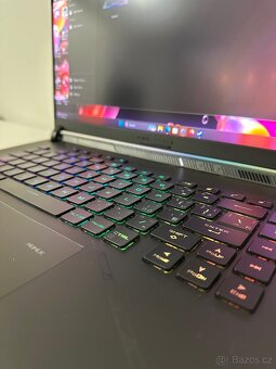 ASUS ROG Strix SCAR 16 – RTX 4080, i9, QHD+ 240Hz, TOP STAV - 5