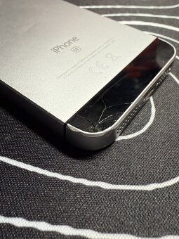 iPhone SE (1. gen.), 32 GB, černá - 5