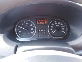 DACIA SANDERO 1,2-16V RV 2009 KLIMA, BENZIN 55 KW - 5