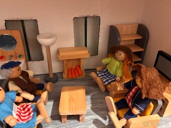 Handmade domeček pro panenky - 5