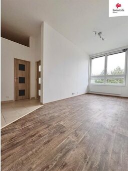 Pronájem bytu 2+kk 54 m2 nám. 8. května, Meziboří - 5