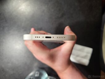 Apple iPhone 12 128 GB bílý - 5