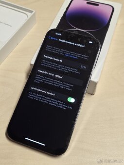 iPhone 14 Pro 97% batéria - 5