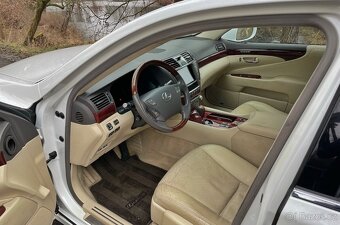 Lexus LS 460 2010 Facelift V8 AWD - 5