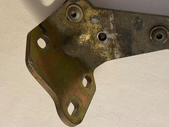 Kladka / pant posuvných dveří pro VW T4 - 5