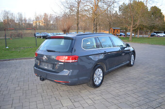 PRODÁM VW PASSAT COMBI 2.0TDI 190PS WEBASTO,NAVI,TOP - 5
