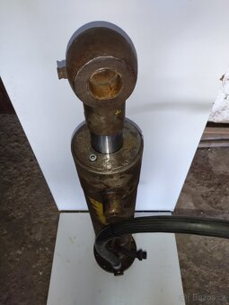 HYDRAULICKA PISTNICE - 5