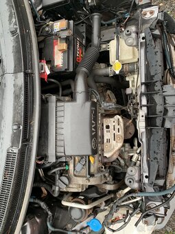 Toyota yaris 1.3 ND - 5