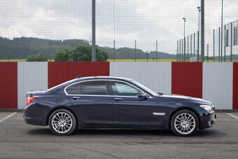 BMW Rad 7 730d (2009) - 5