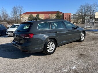 Volkswagen Passat 2.0TDI 110kW 1.majitel Manuál - 5