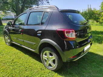 Dacia Sandero Stepway 0.9 66 kW - 5
