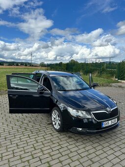 ŠKODA SUPERB II FACELIFT 2014 2.0 TDI DSG XENONY, LED - 5