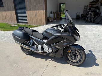 Yamaha FJR 1300 - 5