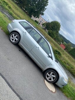 Mazda 6 2.0.benzín 104kw 2004 - 5