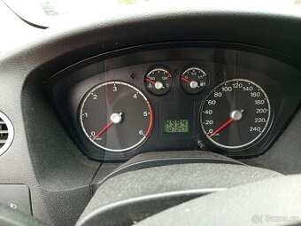 Ford Focus - 5