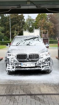 BMW X5 xDrive25d (F15) 2015, najeto 256000 km - 5