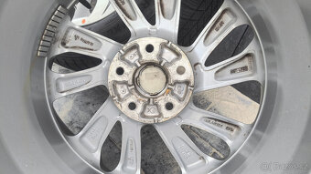 17 originál HYUNDAI TUCSON ❄️ Barum 225/60 R17 TMPS - 5
