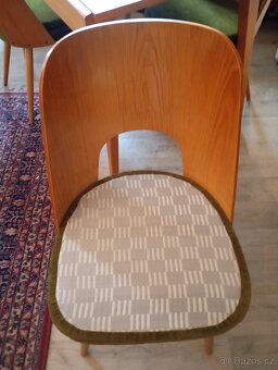 Jídelní stůl se židlemi - 5