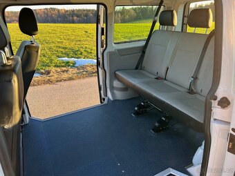 Volkswagen Transporter T5 T6 interiér, sedadla. - 5