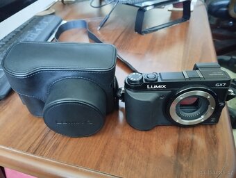 Panasonic Lumix DMC-GX7 tělo bez objektivu - 5