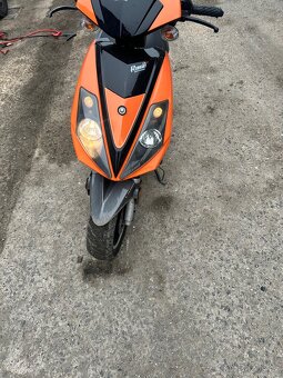 Skutr 125ccm - 5