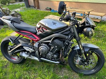 Triumph speed triple 765rs - 5