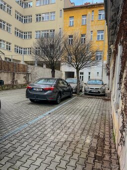 Pronájem parkovacího stání na Praze 4, ev.č. N08009-1 - 5