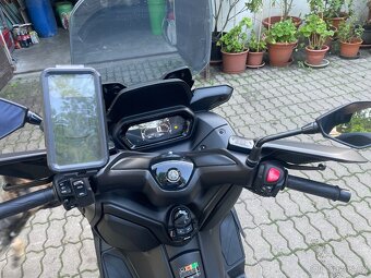 Yamaha xmax - 5