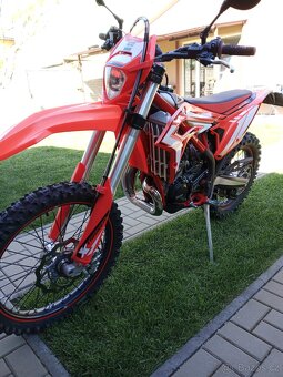 Beta 300 Xtrainer 2T MY24 - 5