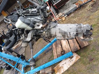 Mercedes W211 W212  GLE350 - 5