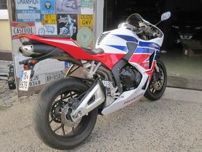 HOnda CBR 600RR - 5
