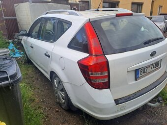 Kia ceed 1,6crdi - 5