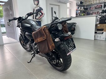 YAMAHA XSR 700 - 5