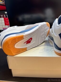 Nike Air Jordan 4 SB Navy - 5